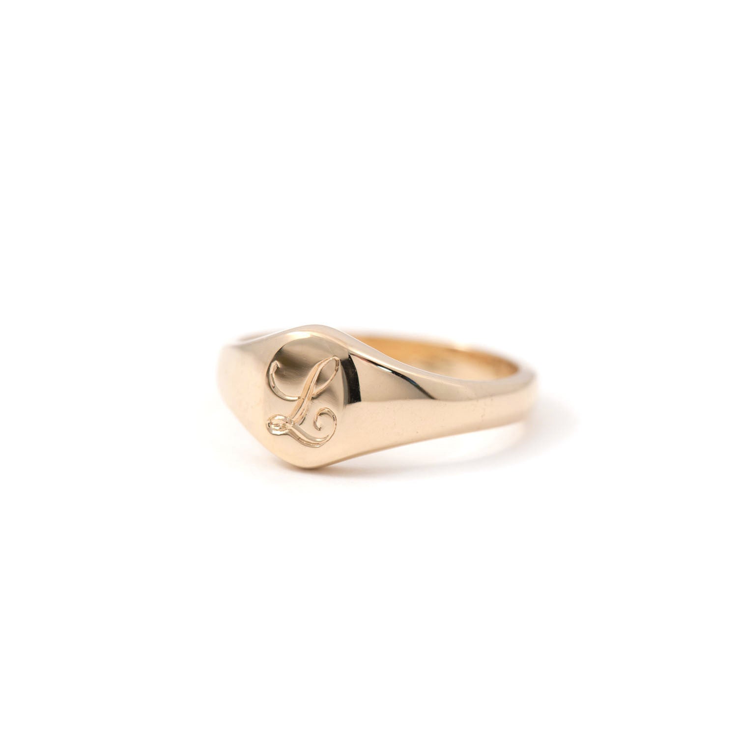 Oval Signet Ring - Small