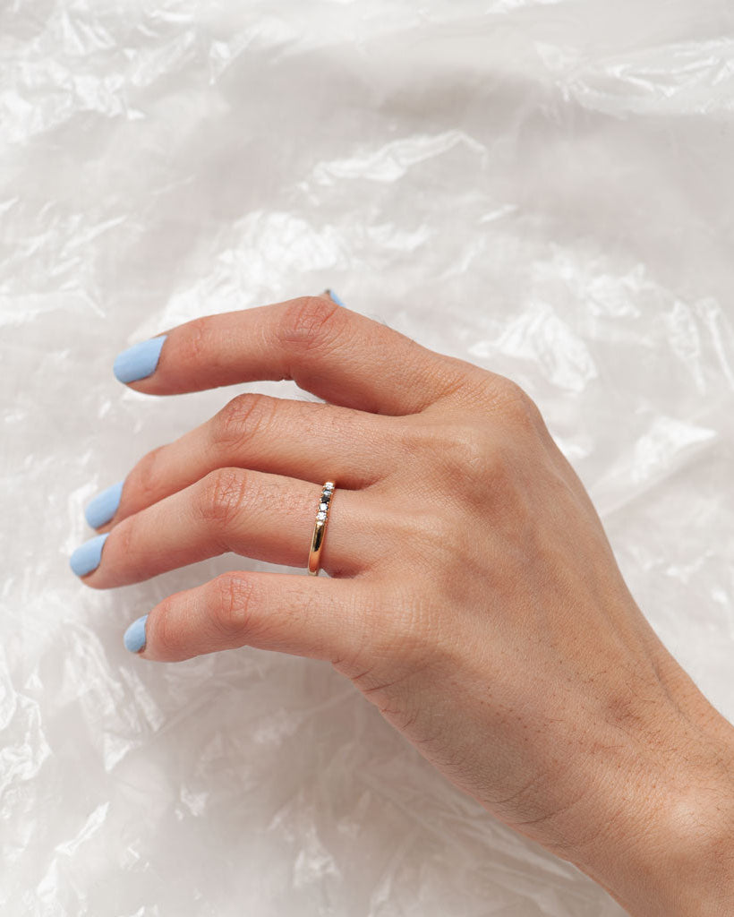 Lustra Ring