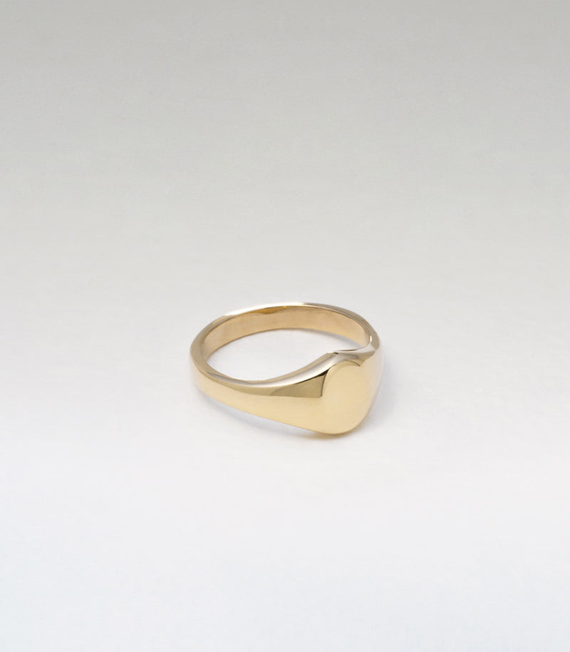 Oval Signet Ring - Small